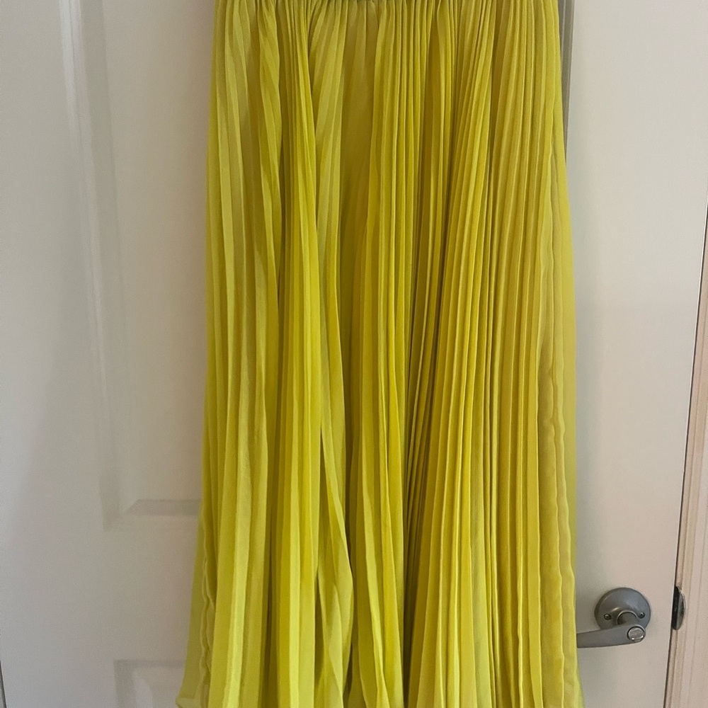 ABS Allen Schwartz Yellow Midi Pleated A-Line Skirt